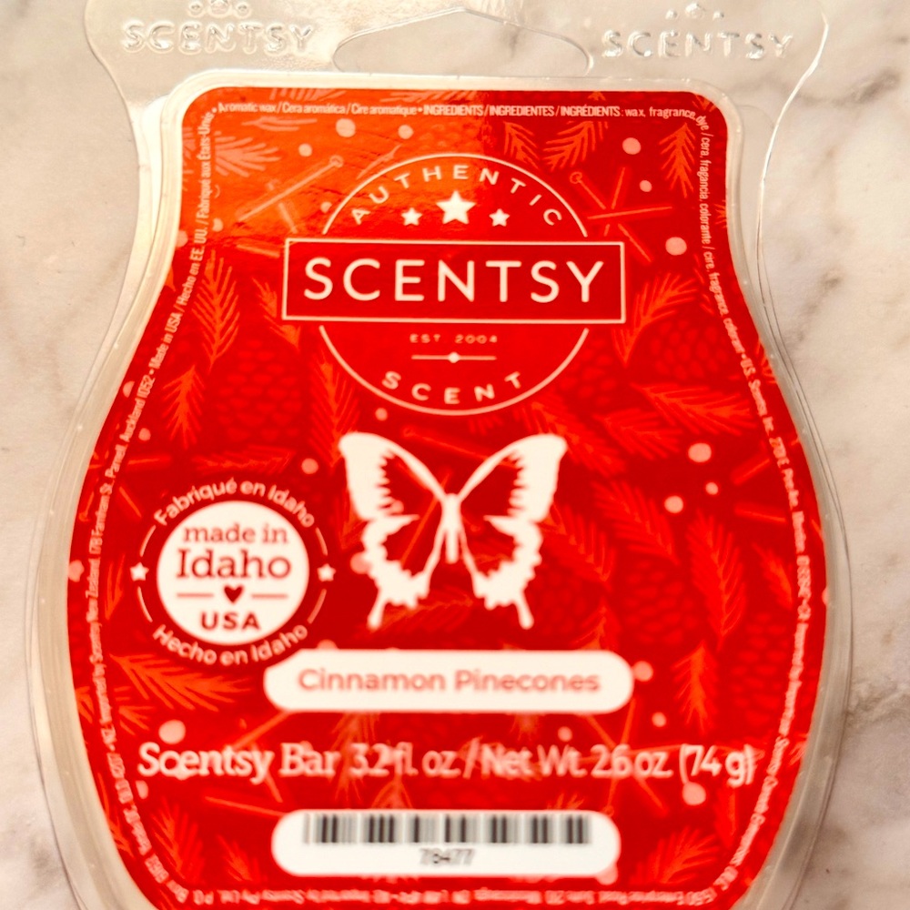 Scentsy Red Cinnamon Pinecones Scent Bar